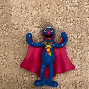 LAST CHANCE! Super Grover small figurine